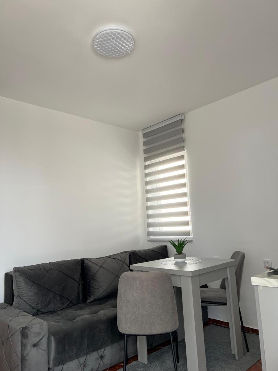Kontiki Apartments Ulcinj Exterior foto